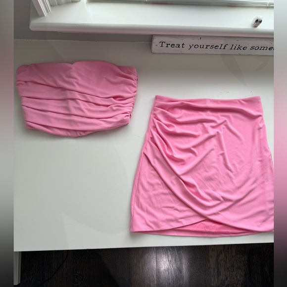 Zara Pink Co-ord Set - Picture 2 of 5